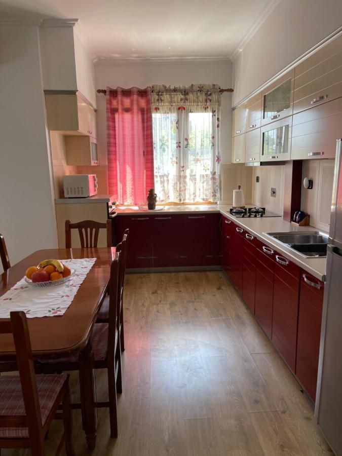 Ajla'S Home Vore Bagian luar foto